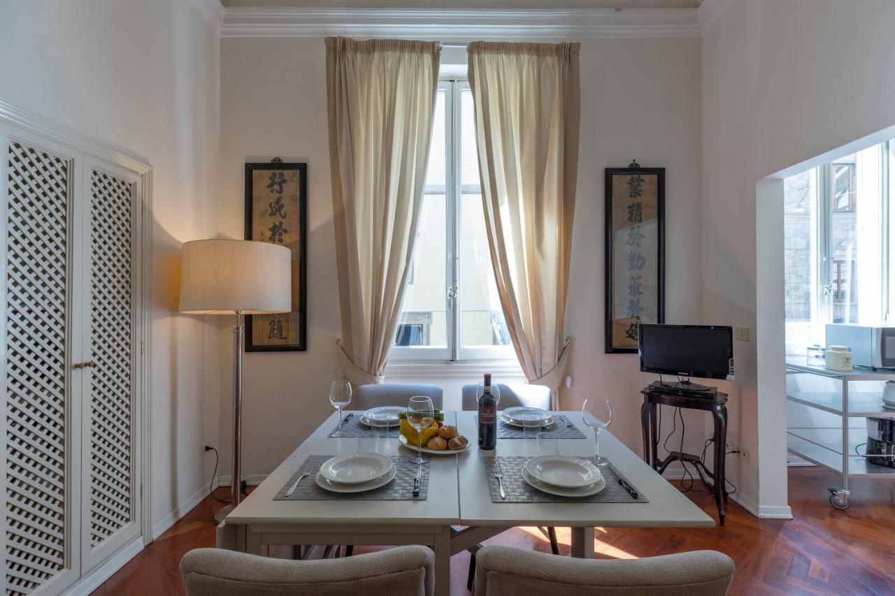 Big Apartment A Stone'S Throw From The Duomo Florence Ngoại thất bức ảnh
